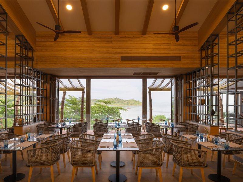 Sinae Phuket Hotel Kültér fotó